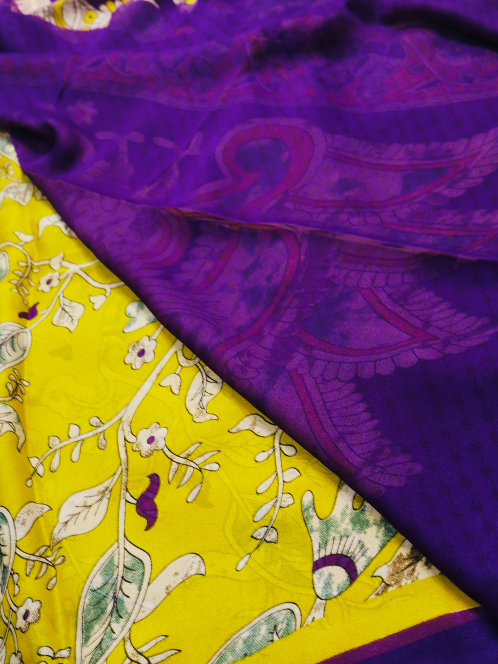 Traditional Peacock Motif Soft Georgette Saree with Zari Border